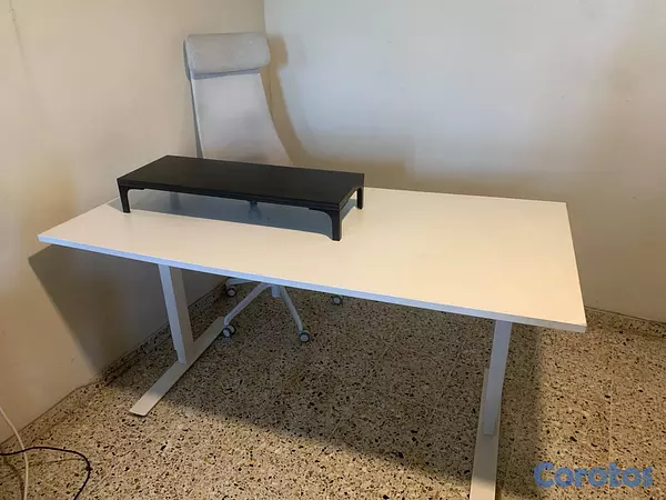 muebles y colchones - Escritorio moderno tipo stand up con silla incluid