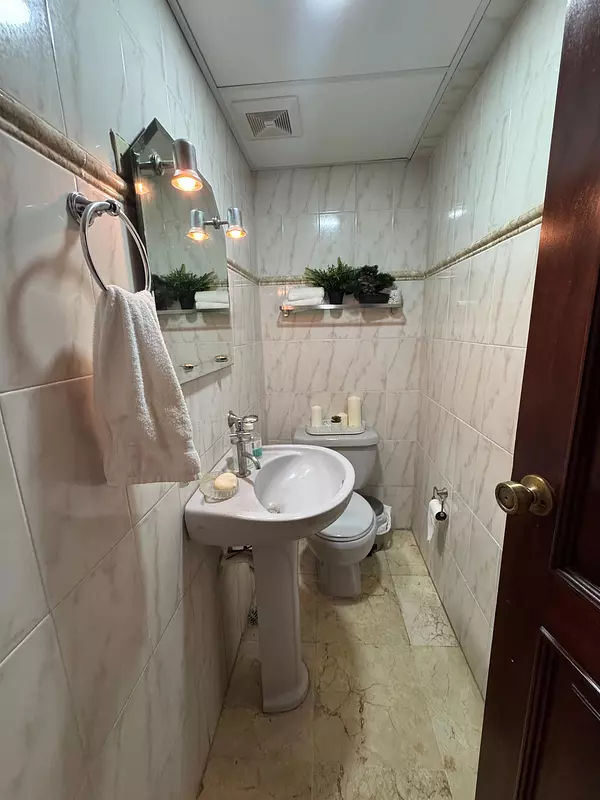 apartamentos - Vendo apartamento en Naco 8