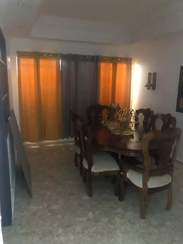 casas - Vendo casa en el residencial mirador del oeste    3 Hab Precio 6