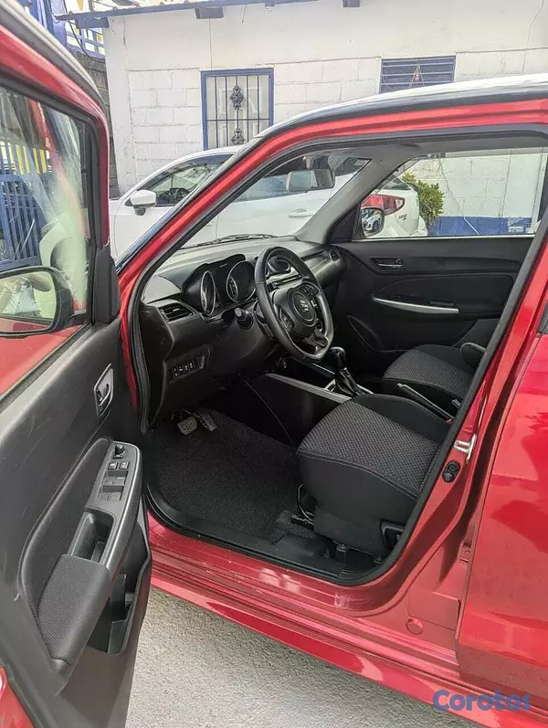 carros - SUZUKI SWIFT RS 8