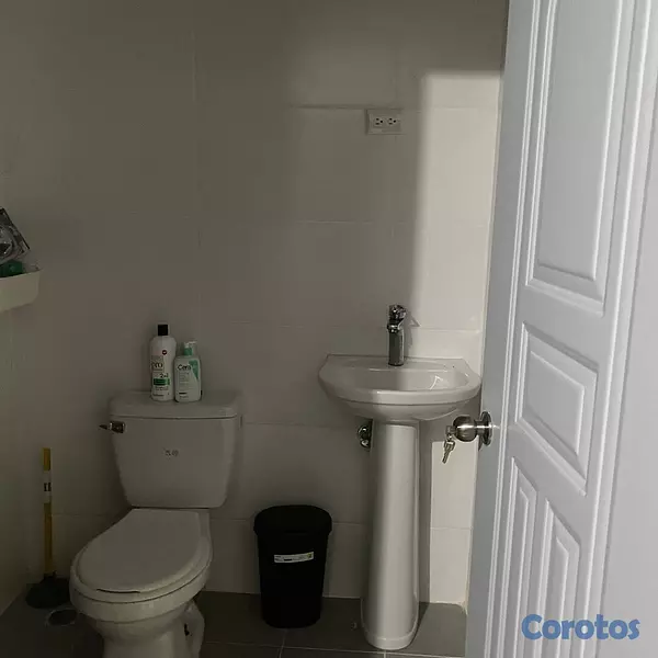 apartamentos - ⭐DIOS⭐ BANI! PROYECTO RESIDENSIAL A PASOS DE LA PLAYA! 
  3