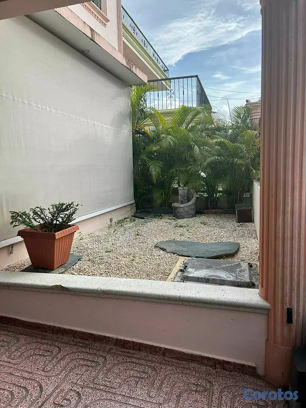 casas - Se vende está Impresionante Casa en San Geronimo  4
