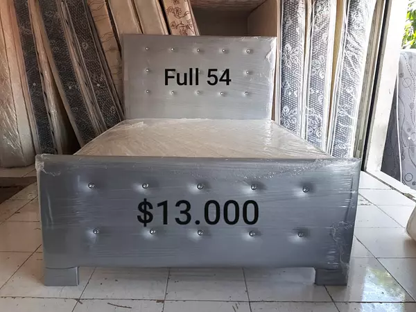 muebles y colchones - Cama Tapizada con Colchón Gris y Blanca  2