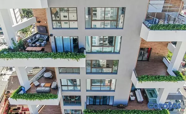 apartamentos - Apartamento en Paraiso Uno por piso 6 parqueos 5