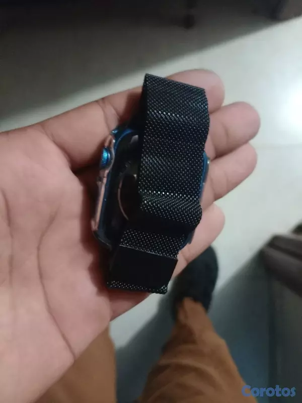 celulares y tabletas - Apple Watch Series 7 45mm punto rojo 3