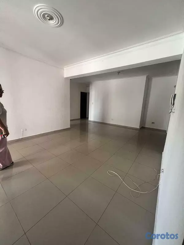 apartamentos - 3er piso apto de 3 hab con 2 parqueos en 9.9 2