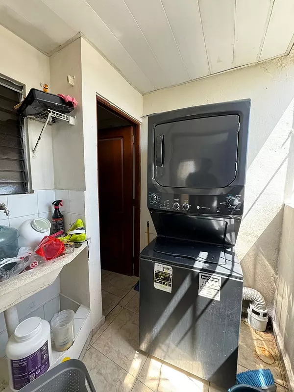 penthouses - Apartamento   amueblado en Evaristo Morales  8