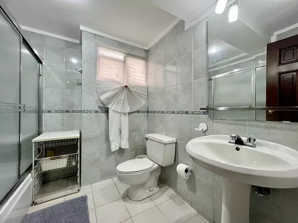 apartamentos - Apartamento en venta en Naco 7