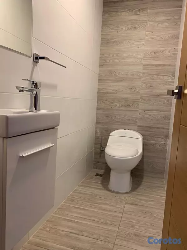 apartamentos - Apartamento en Alquiler Evaristo Morales  4