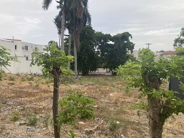 solares y terrenos - solar próximo a la playa en cofresi Pto plata  4