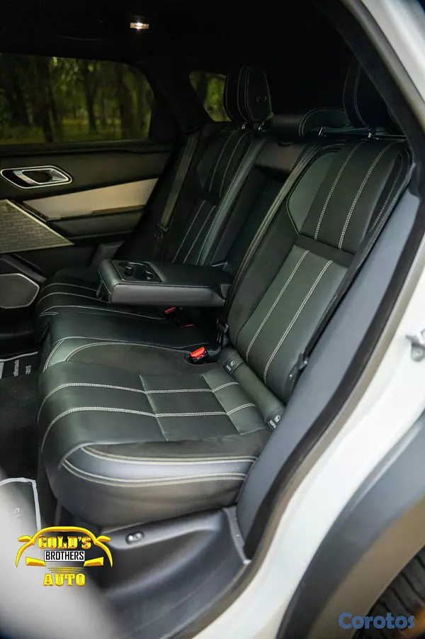 jeepetas y camionetas - Land Rover Range Rover Velar R-Dynamic 2018 Clean  8
