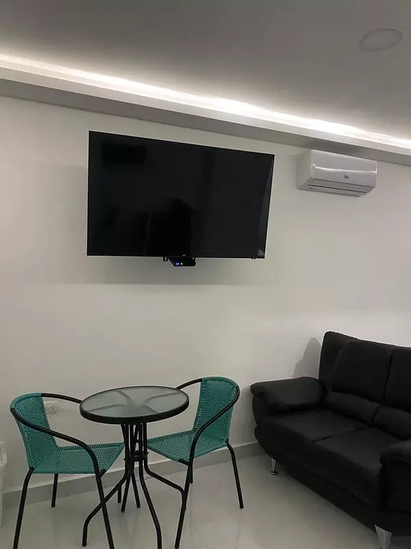 apartamentos - Alquiler Estudio Moderno Amueblado Ubicado en la Zona Colonial, Santo Domingo 3