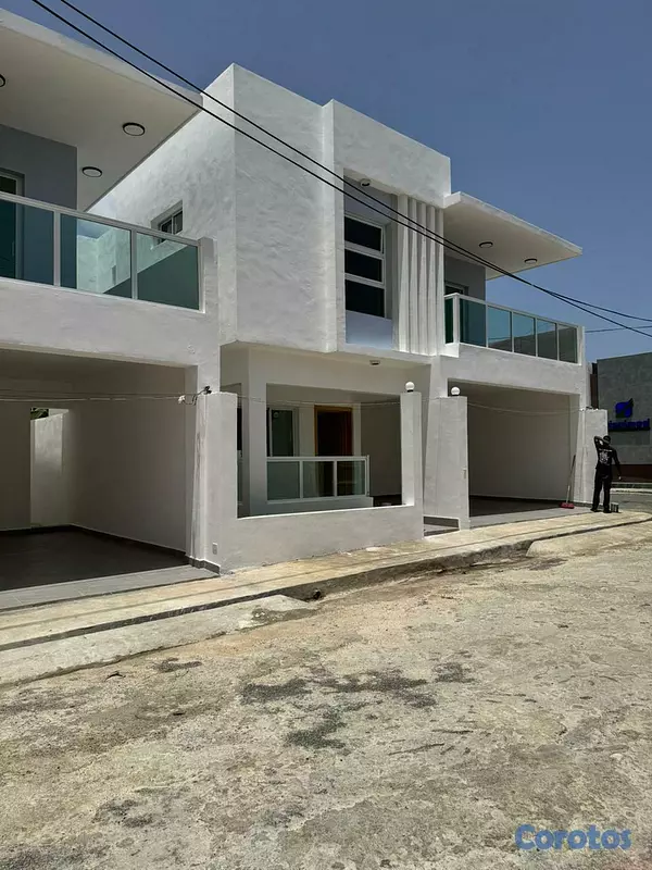 casas - Venta de Casa en San Isidro  6