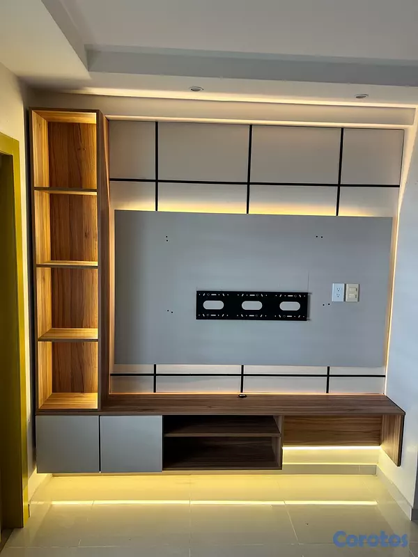 decoración y accesorios - Muebles de TV, Closet, Mesitas de noche, repisas flotantes, espejos, paneles etc 11