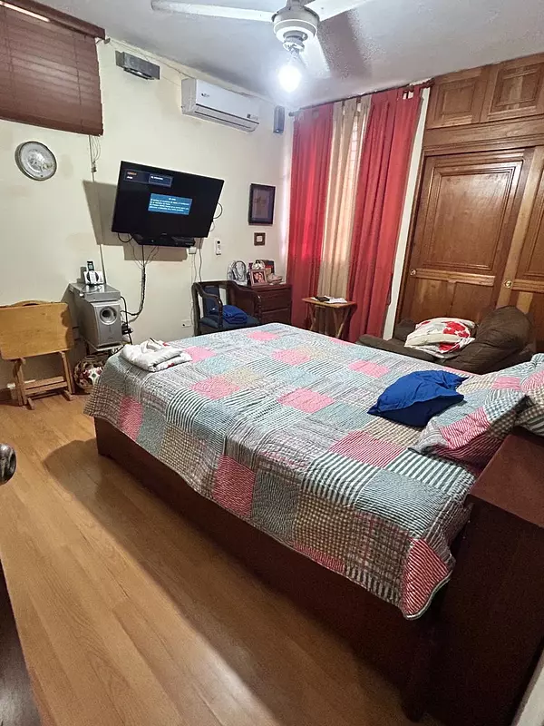 casas - Vendo casa en la Av. Independencia  5