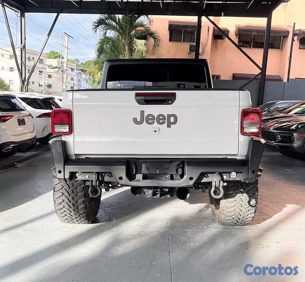 jeepetas y camionetas - Jeep Gladiador Rubicon 2020(7mil millas)
 7