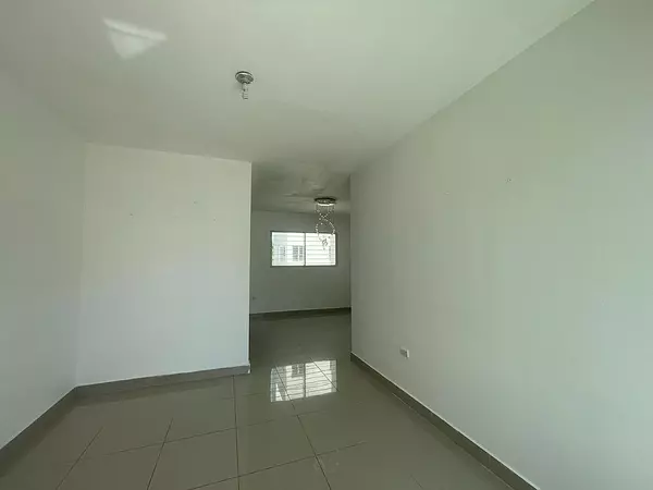apartamentos - Apartamento 3er Nivel con Piscina en Gurabo 7