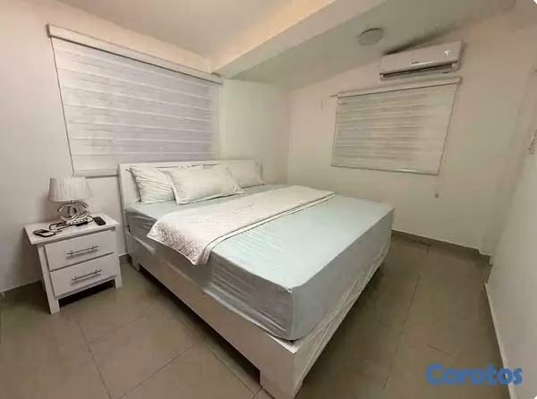 casas - CASA AMUEBLADA EN VENTA, PROXIMO AL HOMS - SANTIAGO. 7