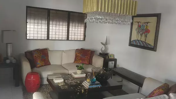 apartamentos - Vendo apartamento en Urbanización Real 5