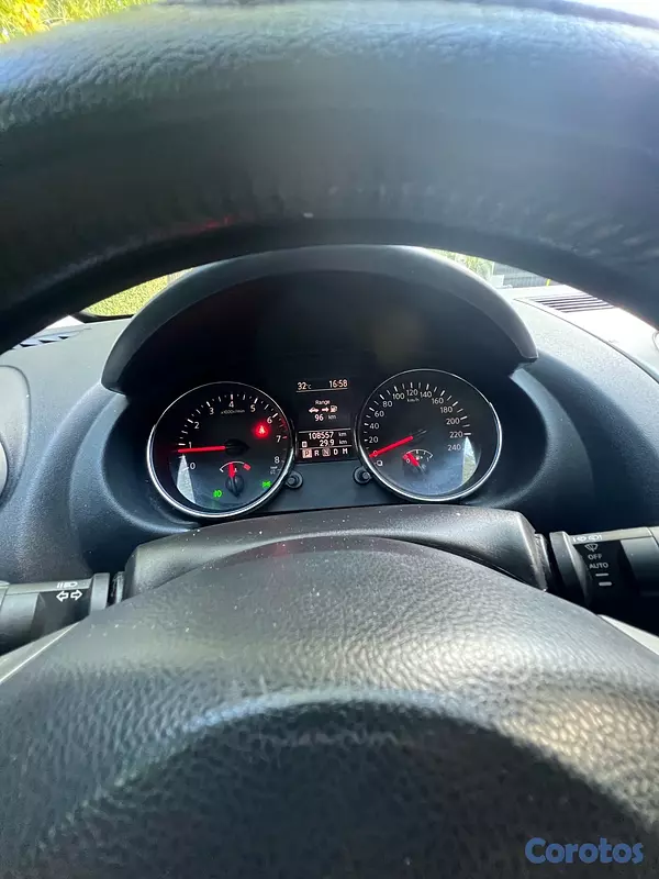 jeepetas y camionetas - Nissan Qashqai 2011 6