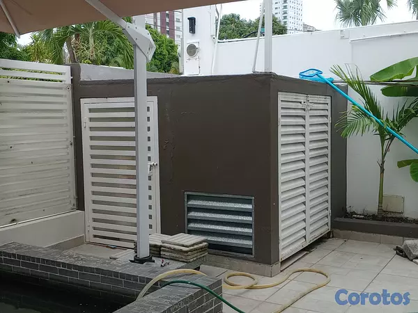 casas - Vendo o alquilo casa de 2 nivel en Los Cacicazgos. 2