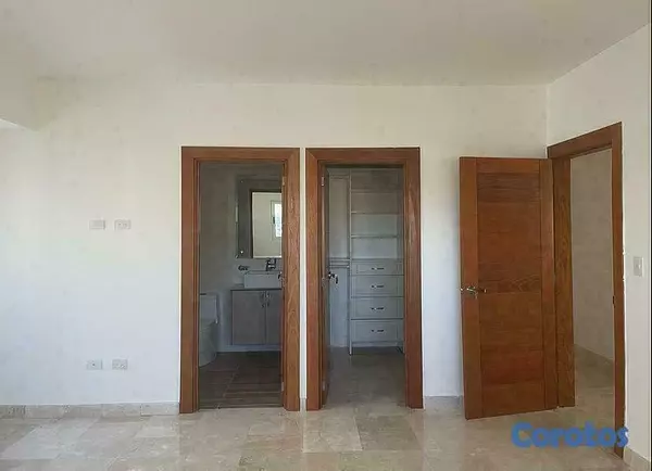 apartamentos - Un apartamento por piso en Serrallés 8
