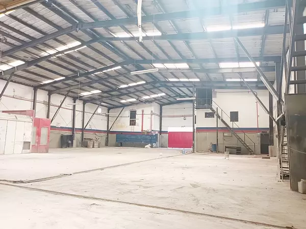 oficinas y locales comerciales - nave en venta en el Quisqueya  3