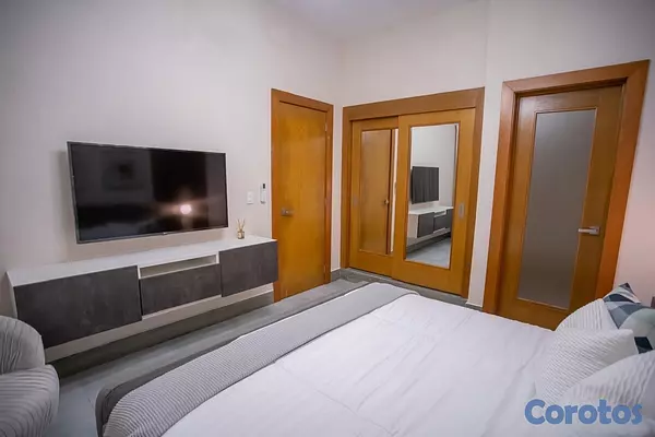 apartamentos - Oportunidad en Piantini: Apartamento Amueblado de 1 Habitación en 2do Piso
 14