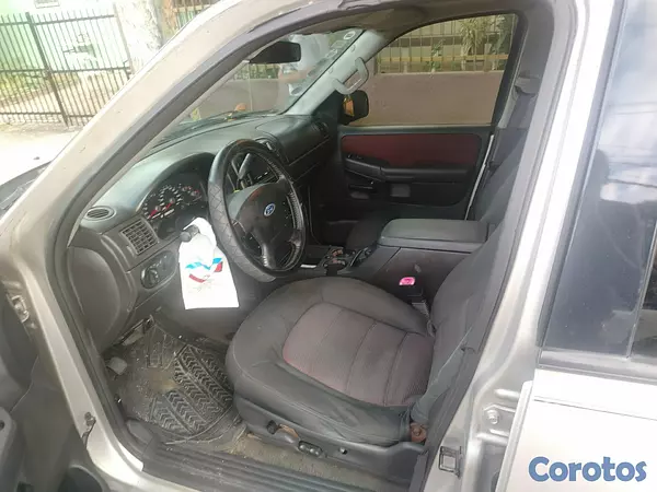 jeepetas y camionetas - Ford Explorer XLT 4WD 8
