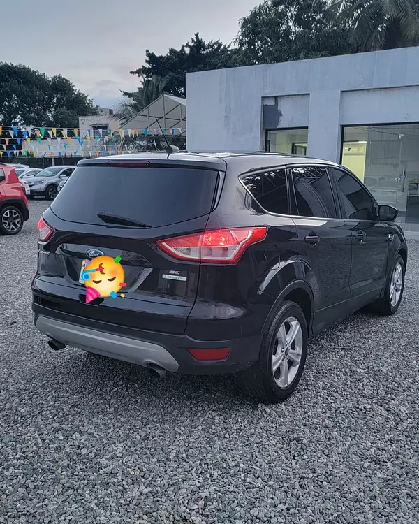 jeepetas y camionetas - FORD ESCAPE  2015 4