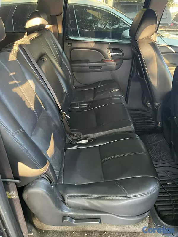 jeepetas y camionetas - Chevrolet Suburban 07 gas/gasolina 3