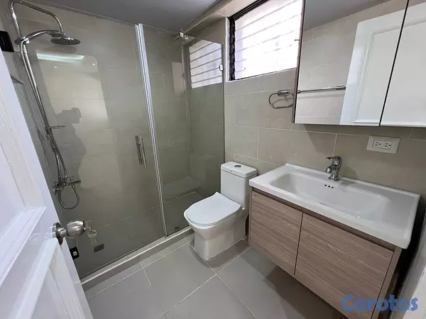 apartamentos - Apartamento de 2 habitaciones más estudio. Evaristo Morales  4