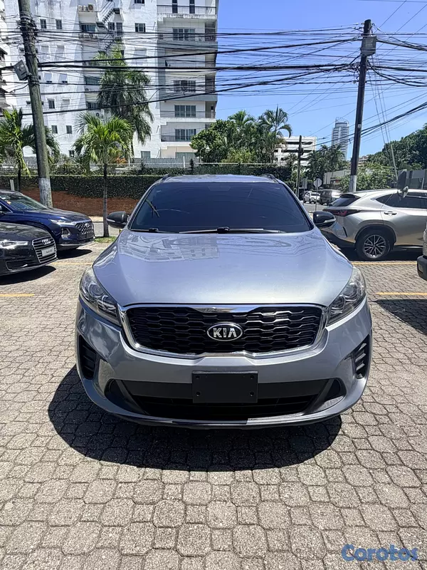 jeepetas y camionetas - Kia Sorento v6 2019 10