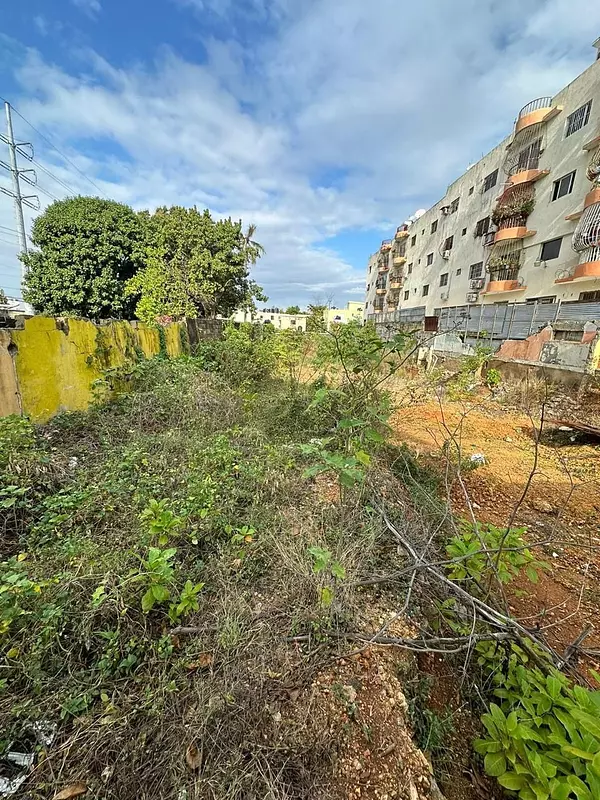solares y terrenos - Terreno en Venta - Ensanche ozama , Santo Domingo 2