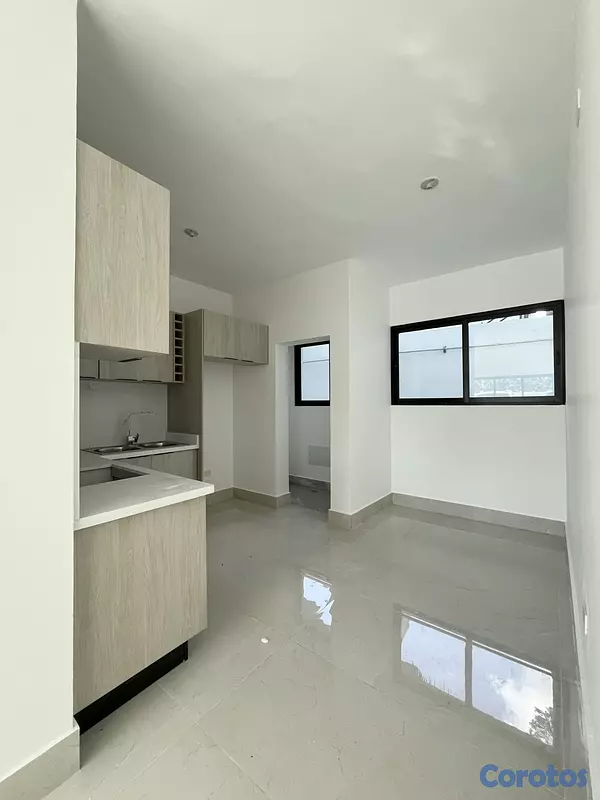 apartamentos - Apartamento 1er Nivel en Proyecto Cerrado, Dorado  10