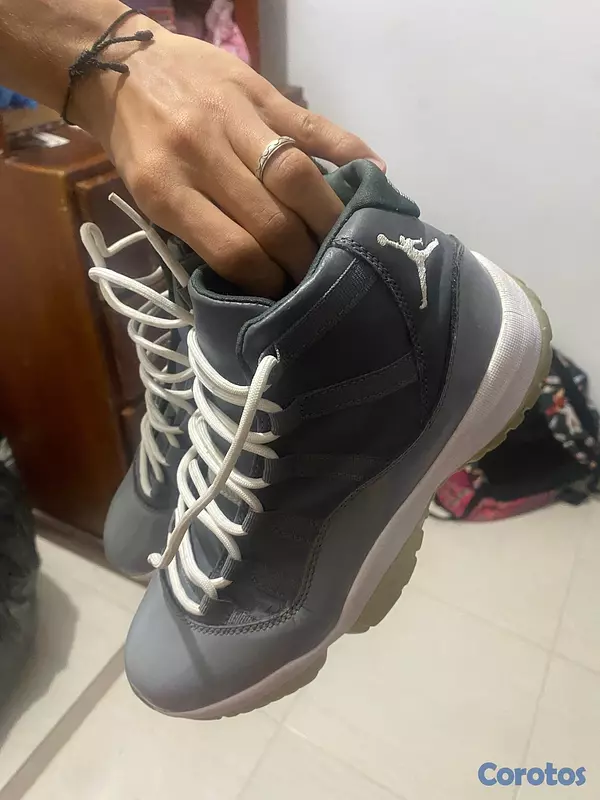 zapatos para hombre - Jordan 11 cool grey  3