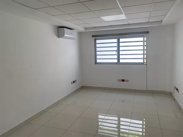 oficinas y locales comerciales - Local corporativo Prados 4