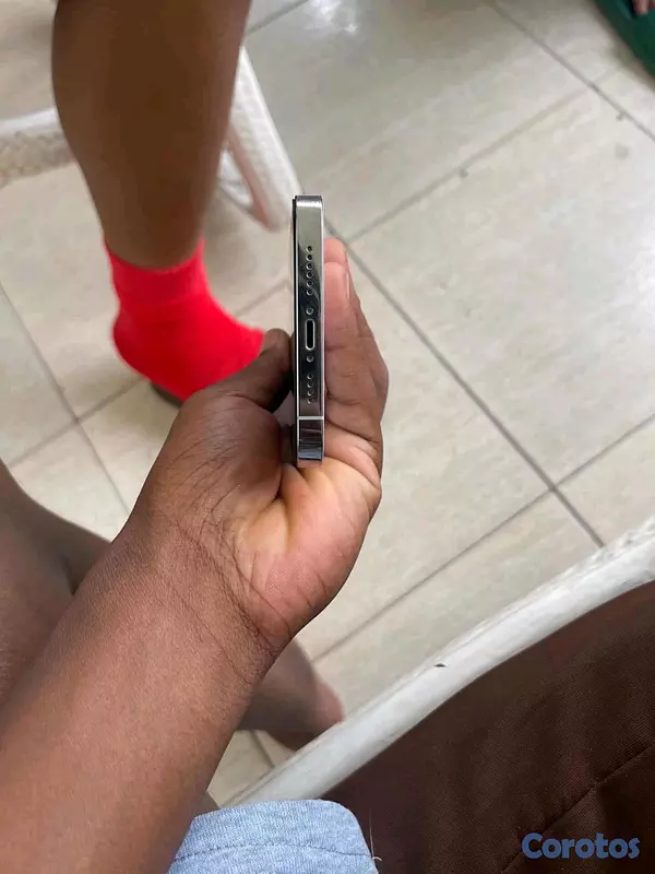 celulares y tabletas - iPhone 13 pro max  4