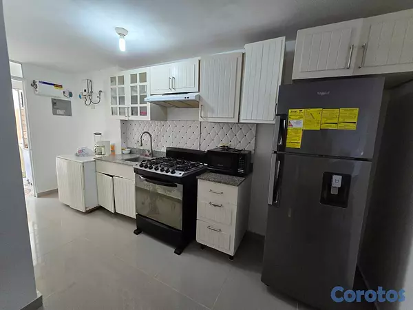 apartamentos - Apartamento en la Jacobo Majluta 1er piso  3