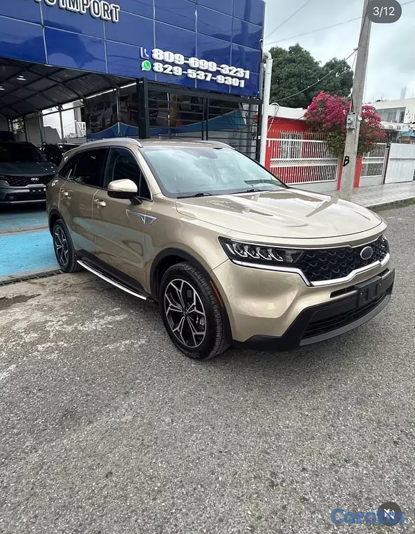 jeepetas y camionetas - Kia Sorento LX 2021 3
