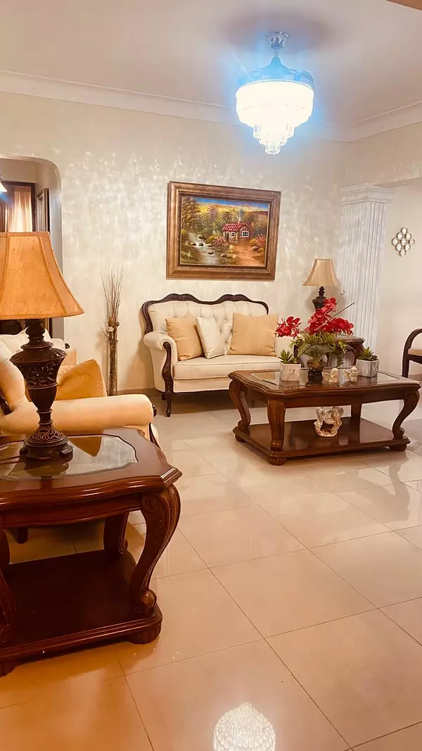 apartamentos - Vendo apartamento en Renacimiento RD$ 11,000,000   4