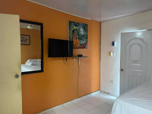 apartamentos - Alquiler Estudio Amueblado, Zona Colonial 3