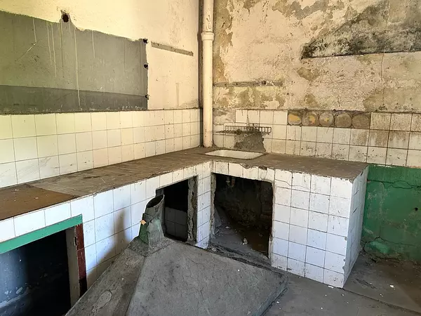 oficinas y locales comerciales - Edificio en Venta o Alquiler en ZONA COLONIAL 7