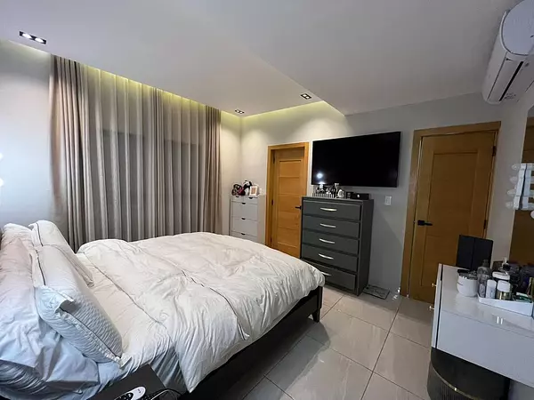 apartamentos - VENDO APARTAMENTO AMUEBLADO EN EL EVARISTO MORALES  7
