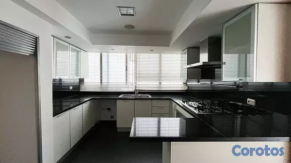 apartamentos - Venta de Apartamento en Piantini 9