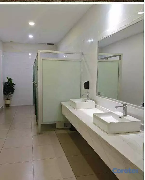 oficinas y locales comerciales - Edificio Comercial en Alquiler Ensanche Naco 4