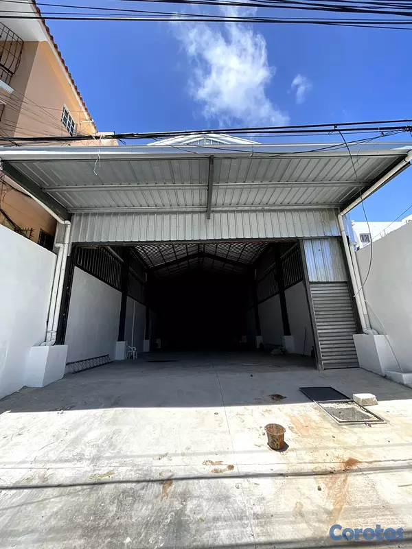 oficinas y locales comerciales - Nave Industrial en Santo Domingo 2