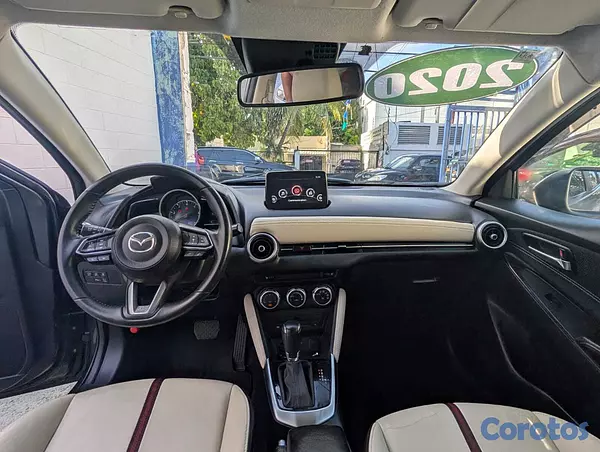 carros - MAZDA 2 TOURING 2020 12