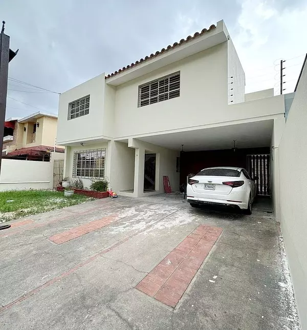 casas - Propiedad comercial en Alquiler  6