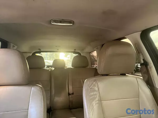 jeepetas y camionetas - Vendo Ford Escape 2011 2